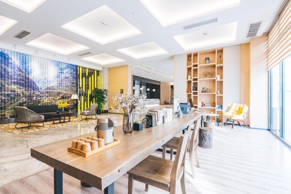 Atour Hotel Shanghai Hongqiao National Exhibition Center Minbei Road المظهر الخارجي الصورة